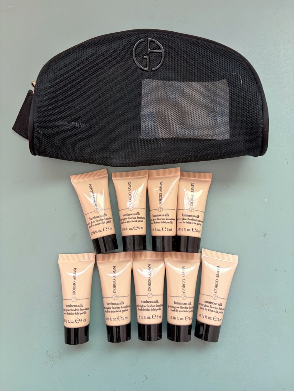 Giorgio Armani Luminous Silk Foundation Makeup Pouch